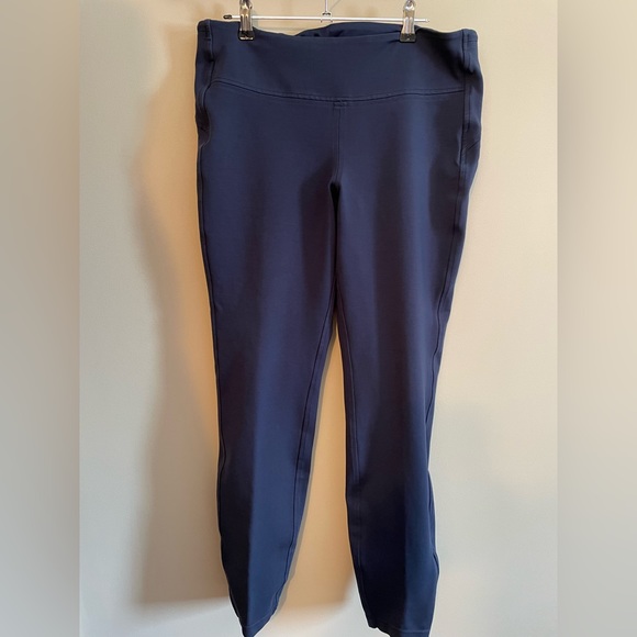 Sz 12 Lululemon Navy Mid weight pants. - Picture 1 of 7